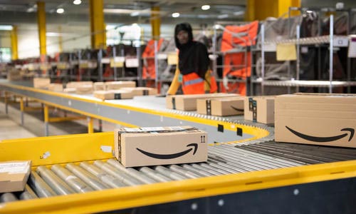 紐酷國際海外倉一件代發(fā),當天上架，一邊卸貨，一邊上架