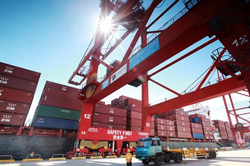 以星航運(yùn)華東快船航線，上海發(fā)船，三截七開