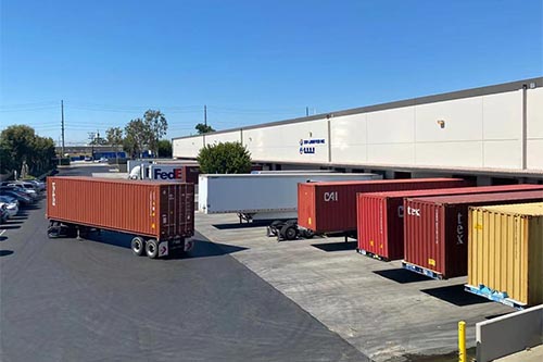 紐酷國(guó)際美國(guó)海外倉(cāng)分布美西、美中、美東多個(gè)地區(qū)